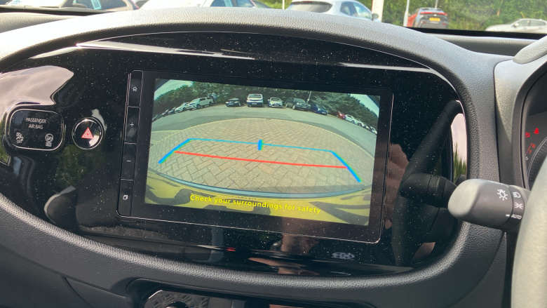 Toyota Aygo X 1.0 VVT-i Edge 5dr Petrol Hatchback